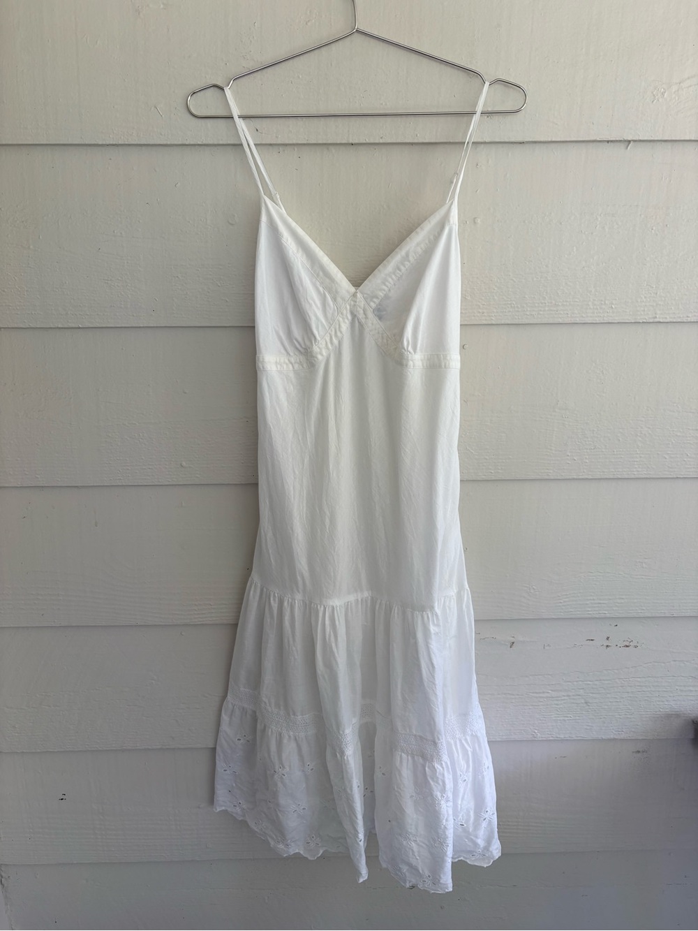 GAP White Cotton Eyelet Midi Dress Size 6 Spaghetti Strap Cottagecore Summer
